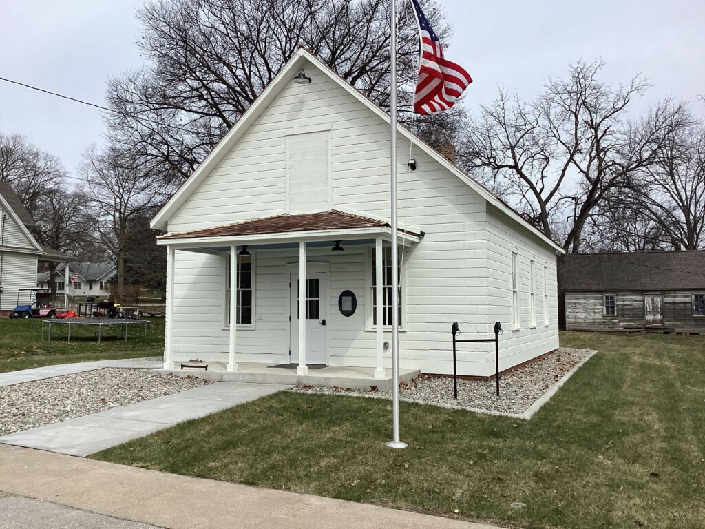 Long Creek School